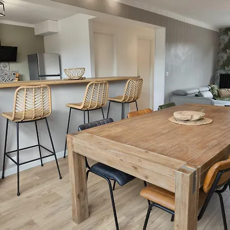 Le Precieux Apartment